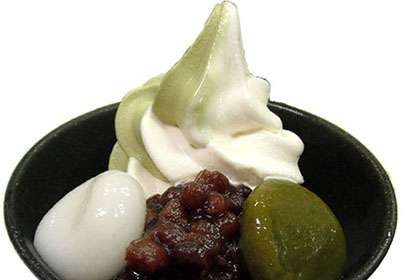 ▲クリームぜんざい 520円